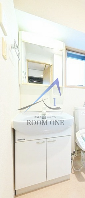 スカイコート門前仲町の洗面所|洗面台です。