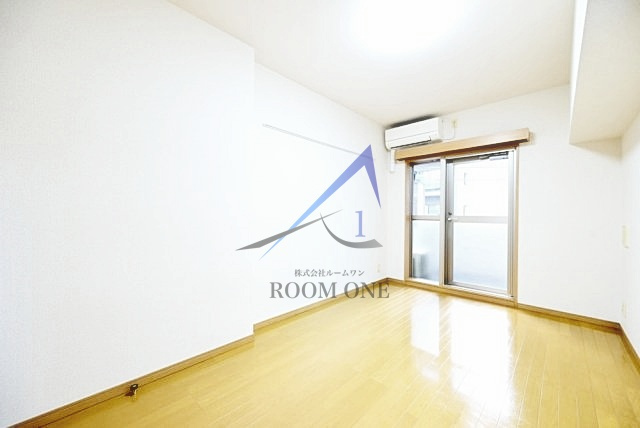 スカイコート門前仲町の居間・リビング|洋室のお部屋です。