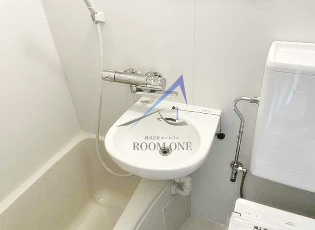 ネオハイシティ桜新町の洗面所|洗面台です。