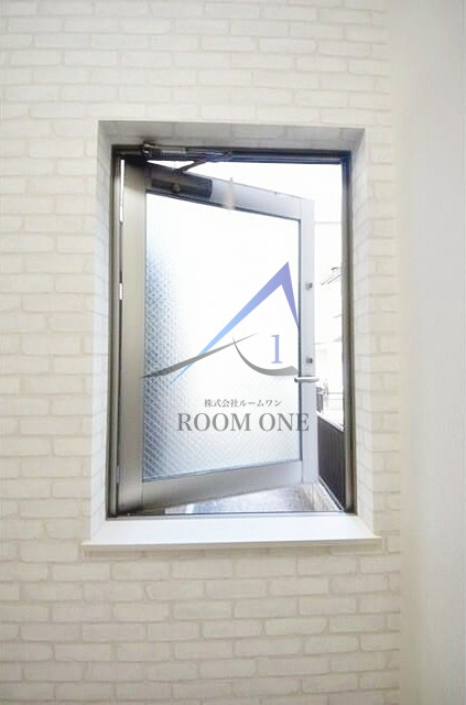 ヒュースクエア