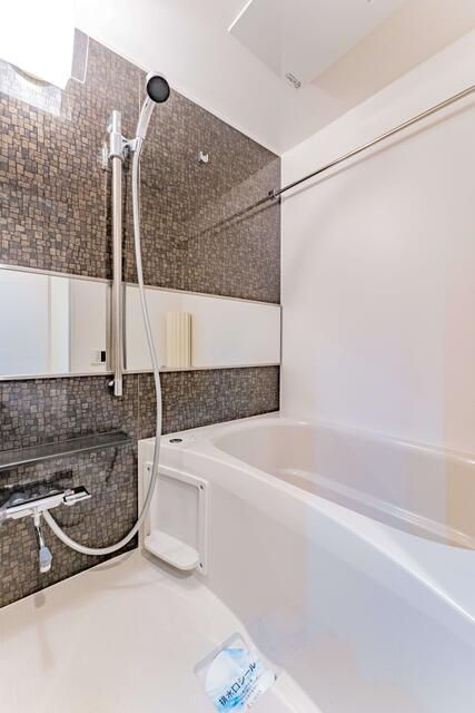 ＧＥＮＯＶＩＡ隅田川ｗｅｓｔｓｋｙｇａｒｄｅｎの浴室