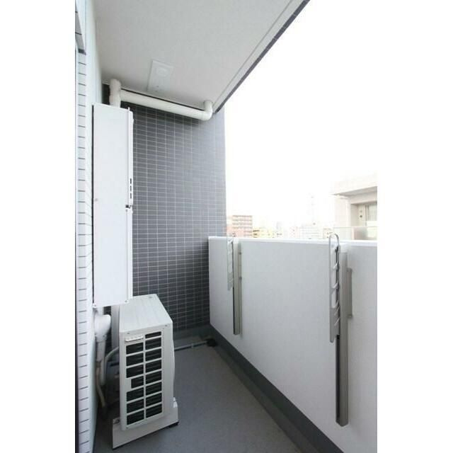 プレセダンヒルズ三ノ輪のバルコニー