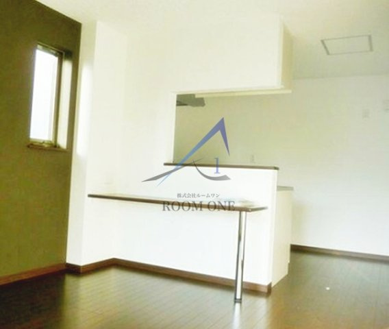 Ｔｅｒｒａｃｅ　Ｔａｍｉａｓの居間・リビング|洋室のお部屋です。