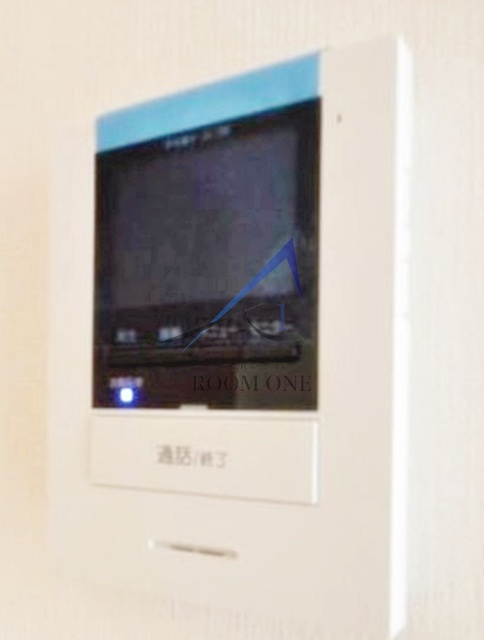 北新宿２－５－３３のセキュリティ|モニター付きインターホンです。