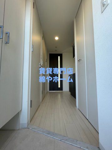エスリード難波セントラルの玄関|シンプルで使いやすい玄関です