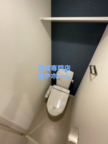 エスリード難波セントラルのトイレ|コンパクトで使いやすいトイレです