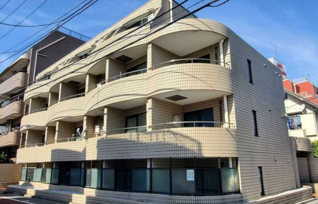 レジダンス・イン・三軒茶屋　敷金０　礼金０　冷蔵庫の外観