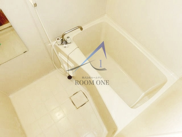 ラグジュアリーアパートメント砧の浴室|お風呂です。