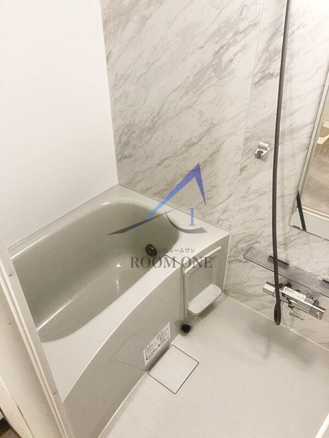 エストゥルース武蔵小杉の浴室|お風呂です。