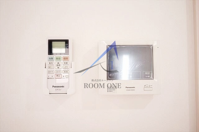 プレジール日吉のセキュリティ|モニター付きインターホンです。