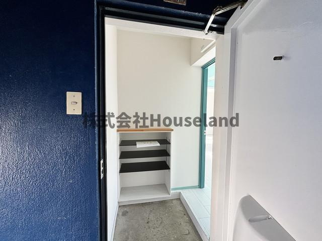 アベニュー楠見の玄関