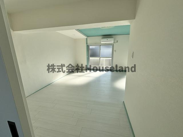 アベニュー楠見の居間・リビング