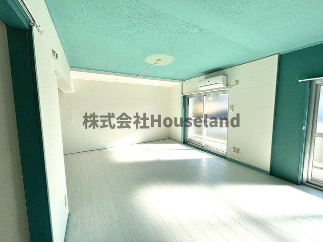 アベニュー楠見の居間・リビング