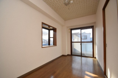 【居間・リビング】 | エンジェリ津之江