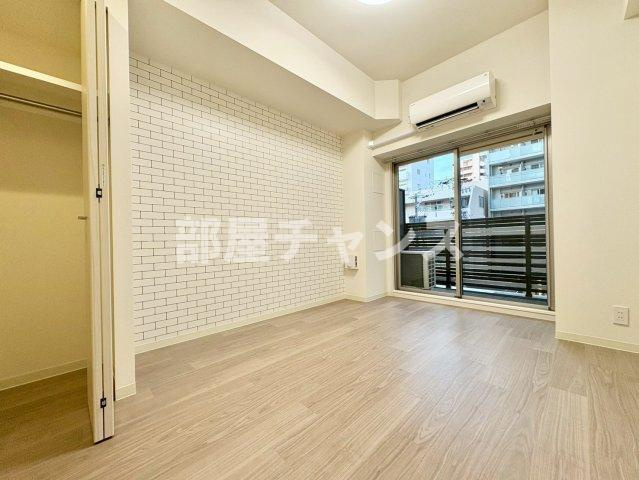 プレサンス広小路通今池の居間・リビング