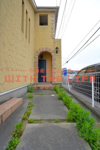 プライマリー久留米津福駅前【キャッシュバック対象物件】のエントランス|エントランスです