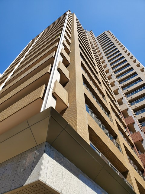 春日駅徒歩1分の好立地