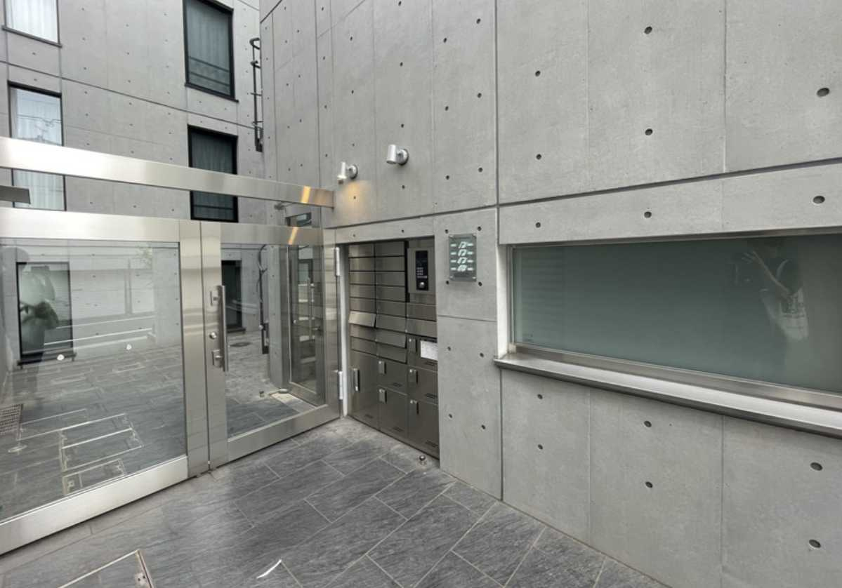 EXAM桜新町　ネット無料　礼金０　角部屋のエントランス