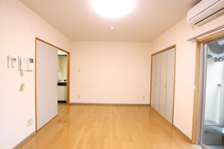 【寝室】 | ハーミットクラブ南佐古