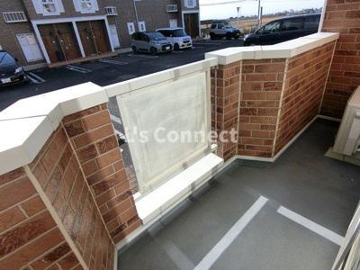 【バルコニー】 | サン・イーストＢ | 晴れた日には洗濯物もたくさん干せます。