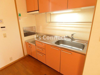 【キッチン】 | サン・イーストＢ | ２口ガスコンロ設置可能なキッチンです。
