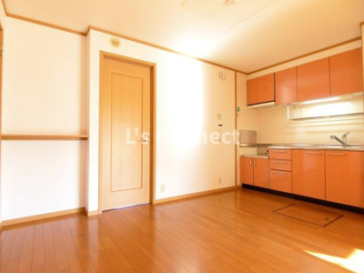 【内装】 | サン・イーストＢ | ６．９帖のＤＫスペース。