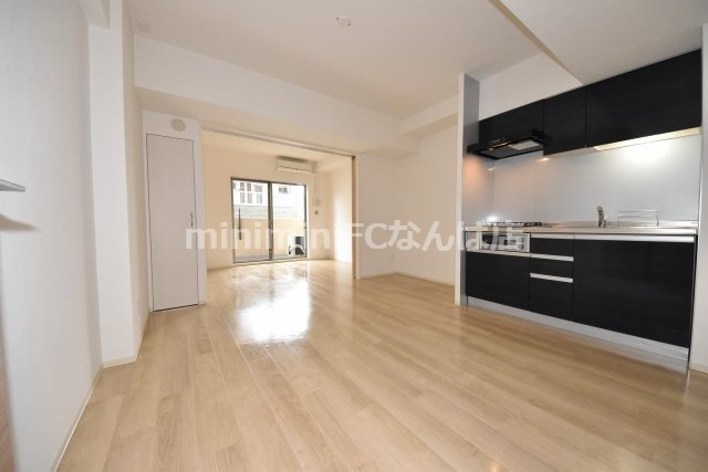 大拓ハイツ22の居間・リビング