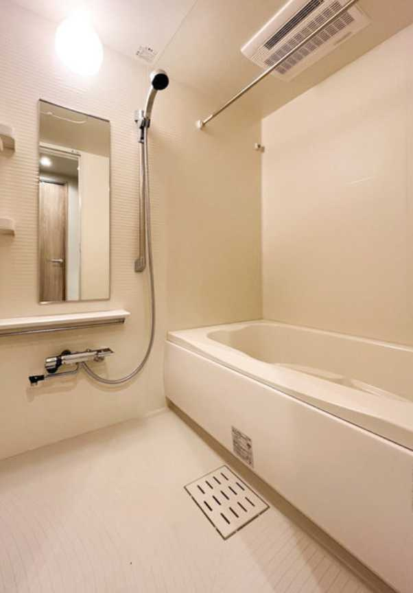 The Grand Terrace Wakabayashi　築浅　礼金0　ネット無料の浴室