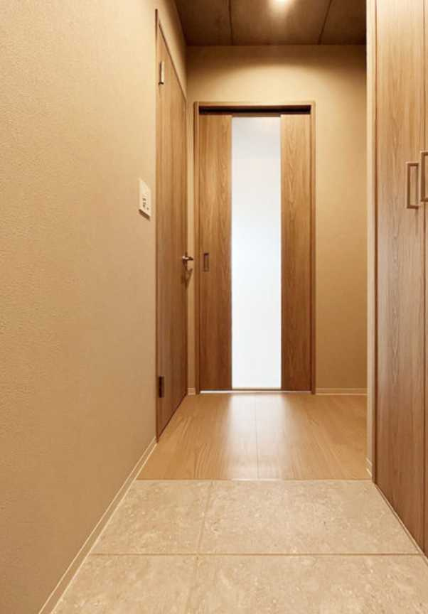 The Grand Terrace Wakabayashi　築浅　礼金0　ネット無料の玄関