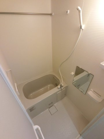 Ours Lavandeの浴室