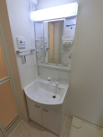 Ours Lavandeの独立洗面台