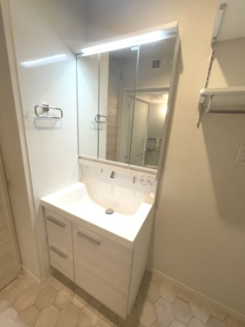 【独立洗面台】