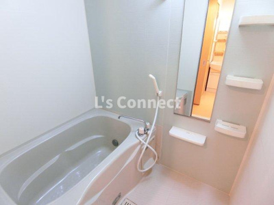 【浴室】 | ブラッシュ　６１ | 追焚き、浴室乾燥付きのお風呂。