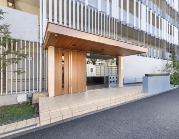 ｋＤＸレジデンス杉並方南町のエントランス