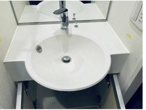 スパシエソリデ世田谷砧の洗面所