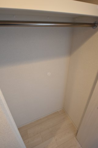 アドバンス大阪城北グレカーレの収納|アドバンス大阪城北グレカーレ　クローゼット