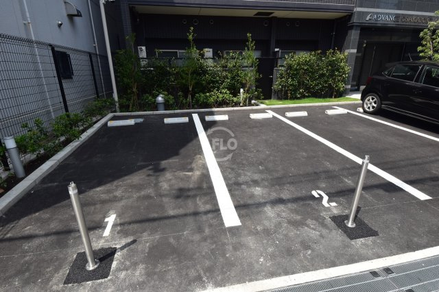 アドバンス大阪城北グレカーレの駐車場|アドバンス大阪城北グレカーレ　駐車場