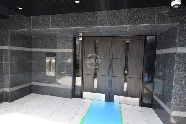 アドバンス大阪城北グレカーレのエントランス|アドバンス大阪城北グレカーレ　エントランス