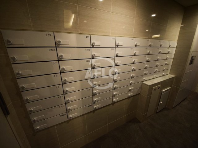 プレサンス心斎橋ニストのその他共用部分|プレサンス心斎橋ニスト　郵便受け