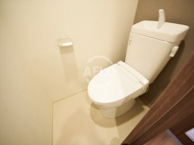 プレサンス心斎橋ニストのトイレ|プレサンス心斎橋ニスト　トイレ