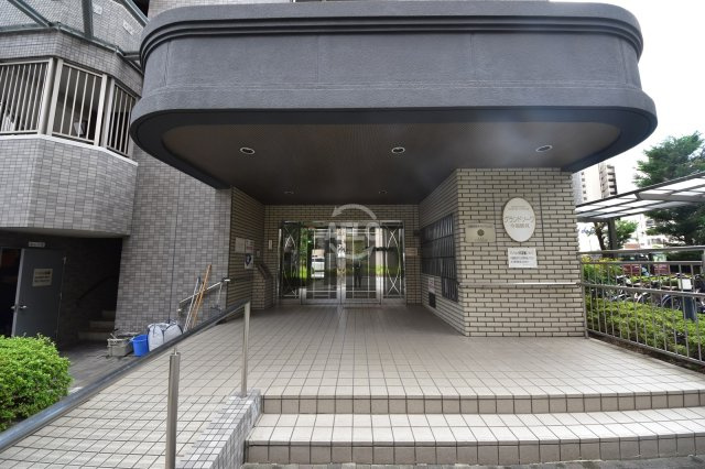 グランドソーワ今福鶴見（鶴見南小学校区）のエントランス|グランドソーワ今福鶴見　エントランス