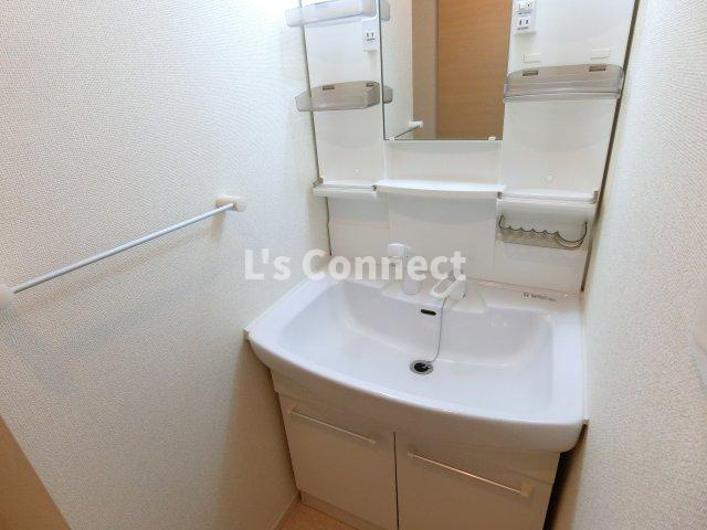 【洗面所】 | プラシード　イースト | 朝の支度もスムーズな独立洗面台。