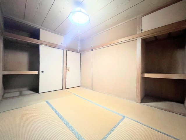 【和室】 | ◆町田市金井が丘2丁目　中古戸建て◆ | ◆物が増えても、対応しやすい収納付きです。
