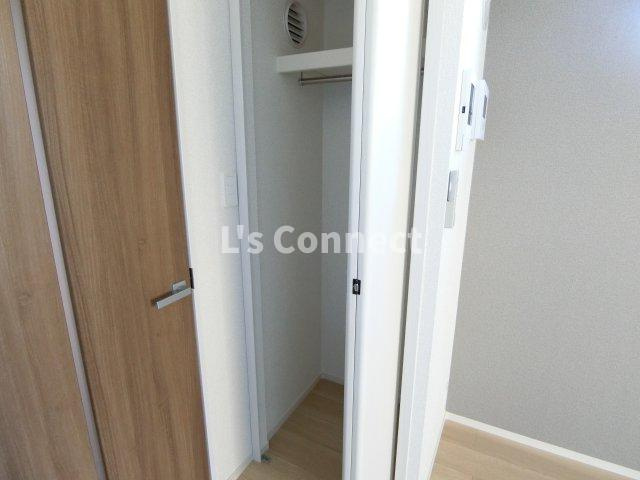 【設備】 | Ｅｘｃｅｌｌｅｎｔ中里 | ２ヶ所にクローゼット付き。