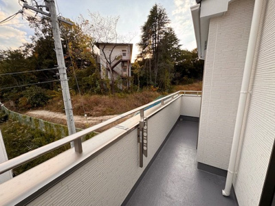 【バルコニー】 | GRAFARE尾張旭市平子町北全5棟【仲介手数料無料　城山小　旭中】 | 今すぐのご案内可能です！→  0120-336-922　までお気軽にお問い合わせください。