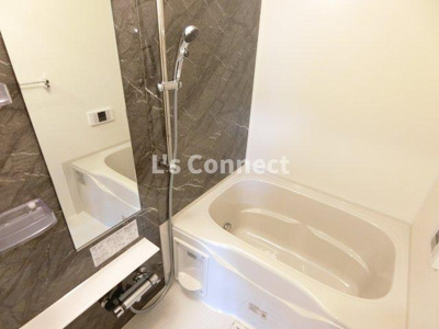 【浴室】 | セピアⅢ | 追焚き、浴室乾燥付きのお風呂。