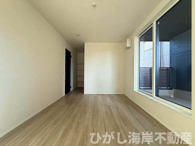 平塚市夕陽ケ丘　新築戸建　全２棟の内装|7.7帖　洋室