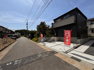 【前面道路含む現地写真】 | 守山区桔梗平2期全2棟【吉根小　吉根中】 | 今すぐのご案内可能です！→  0120-336-922　までお気軽にお問い合わせください。