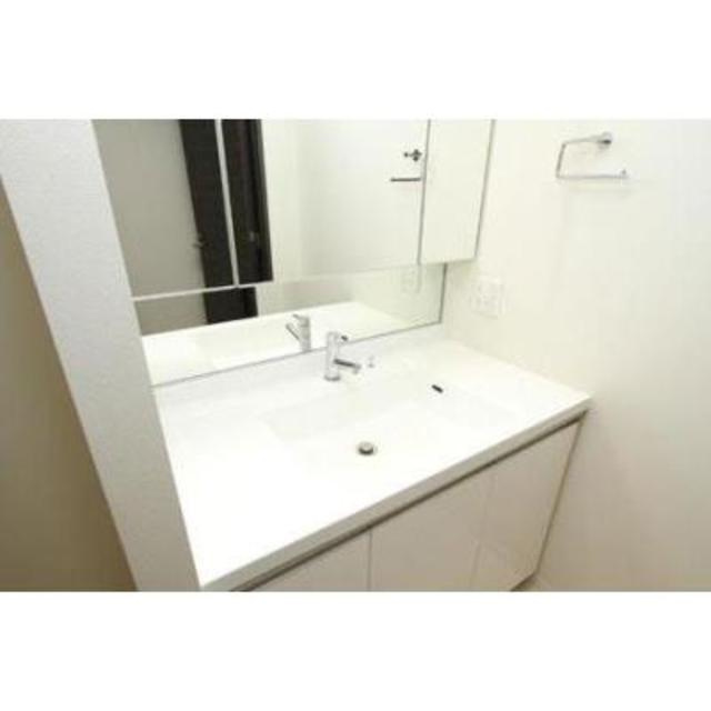 ＴＨＥ　ＴＯＫＹＯ　ＴＯＷＥＲＳ　ＭＩＤＴＯＷＥＲの洗面所|※写真は同タイプ住戸です。