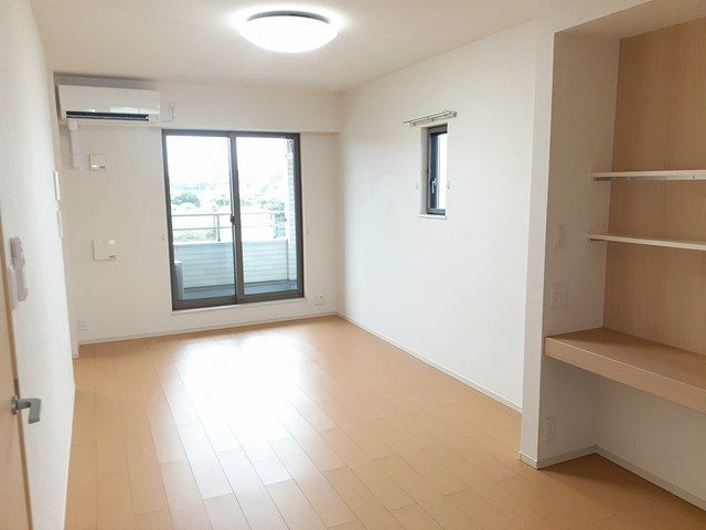 【居間・リビング】 | ブラウニーメゾンＦ